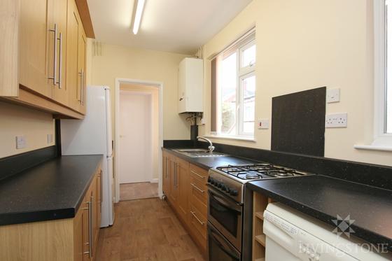 3 bedroom student house in Clarendon Park, Leicester