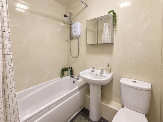 3 bedroom student apartment in City Centre, Sheffield