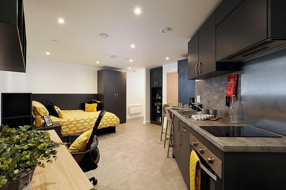 1 bedroom student house in City Centre, Canterbury