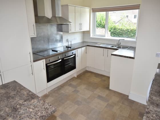 3 bedroom student house in Uplands, Swansea