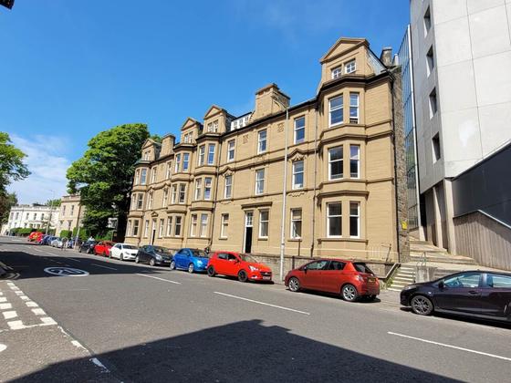 3 bedroom student apartment in Central, Dundee