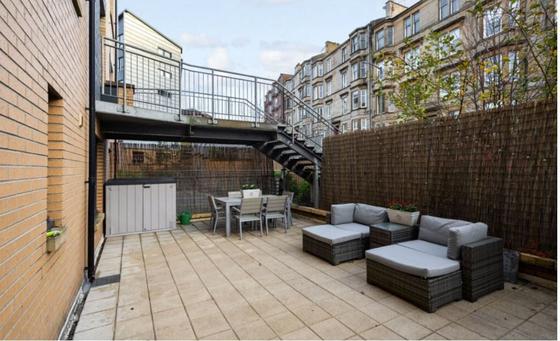 2 bedroom student apartment in West End, Glasgow
