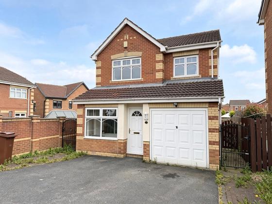 3 bedroom student house in Hyde Park, Leeds