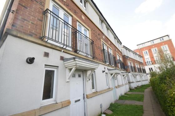 4 bedroom student house in Hatfield, Hertfordshire