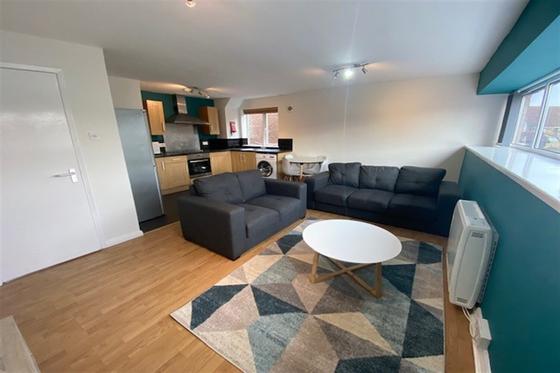 2 bedroom student apartment in Sharrow, Sheffield