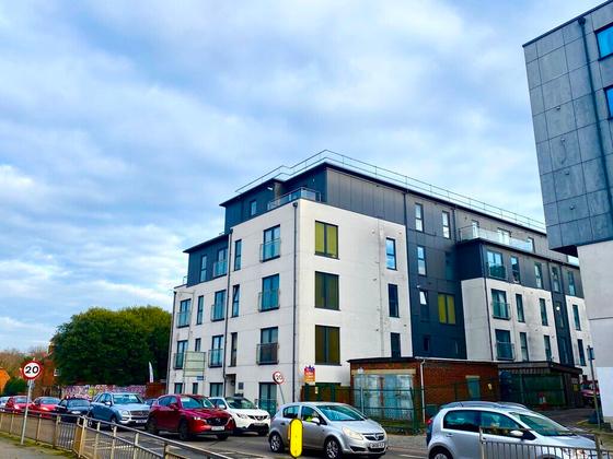 2 bedroom student apartment in King's Mile, Canterbury