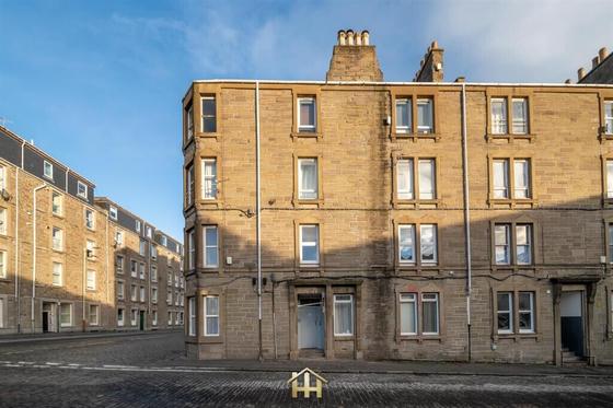 2 bedroom student apartment in Stobswell, Dundee