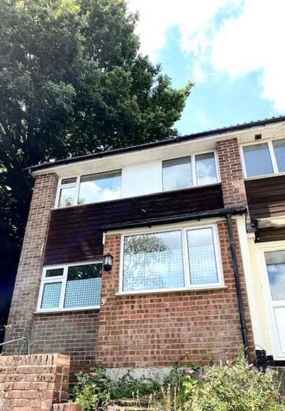 3 bedroom student house in Hales Place, Canterbury