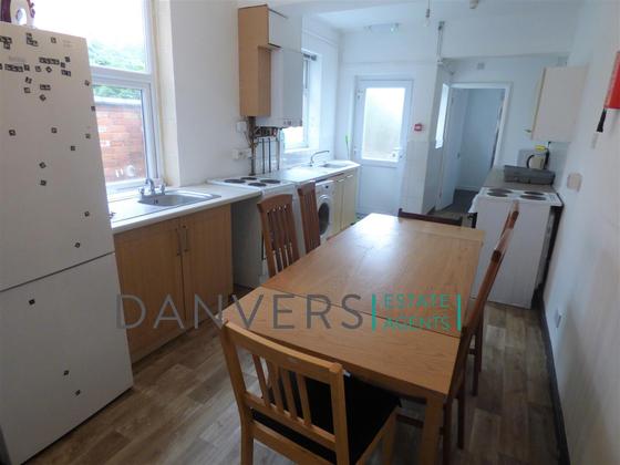 6 bedroom student house in Aylestone, Leicester