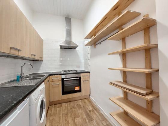 2 bedroom student apartment in Crosshill, Glasgow
