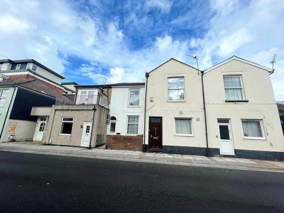 3 bedroom student house in Southsea, Portsmouth