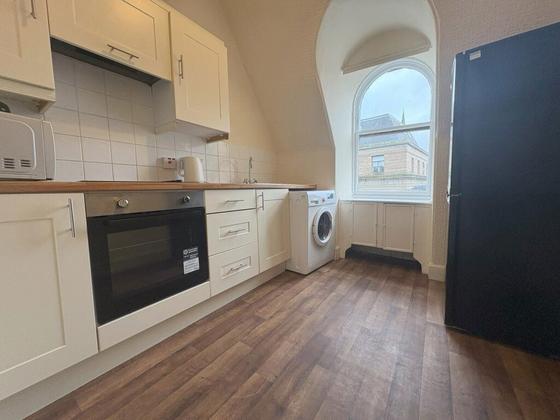 2 bedroom student house in Central, Dundee