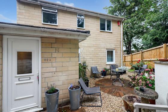 2 bedroom student apartment in Oldfield Park, Bath