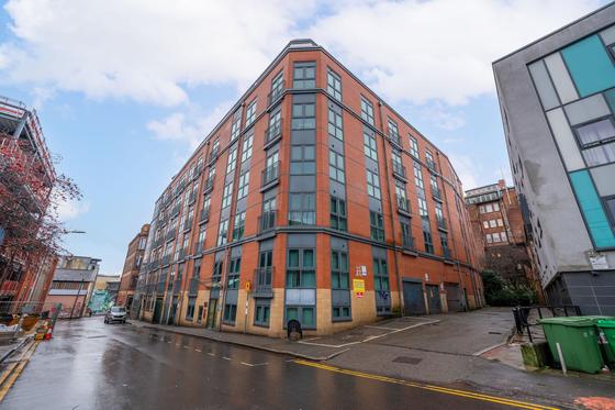 2 bedroom student apartment in City Centre, Nottingham