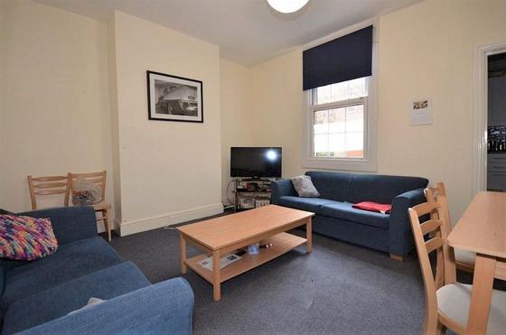 6 bedroom student house in Broomhall, Sheffield