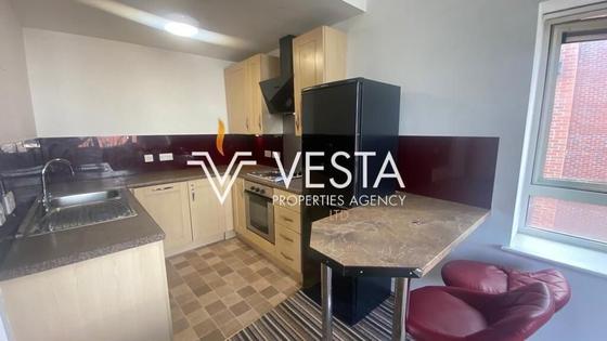 2 bedroom student apartment in City Centre, Coventry