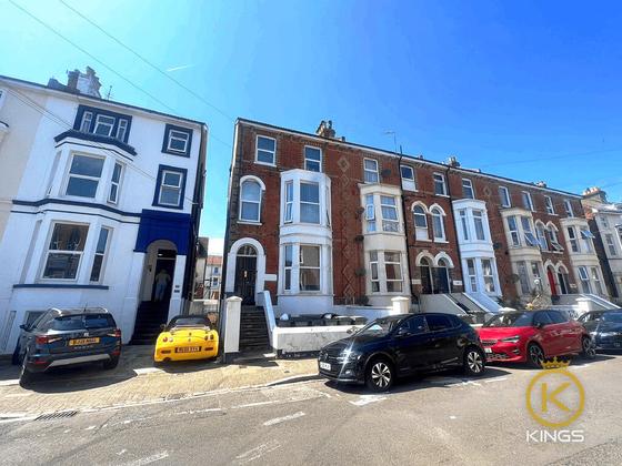 2 bedroom student apartment in Southsea, Portsmouth