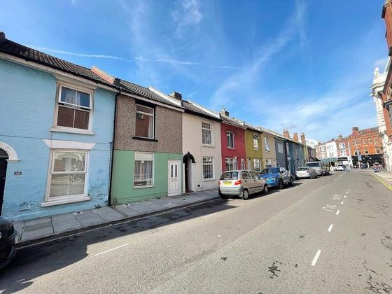 4 bedroom student house in Southsea, Portsmouth