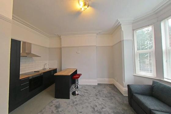 2 bedroom student apartment in Golden Triangle, Loughborough