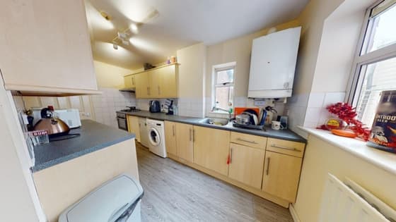 3 bedroom student apartment in Radford, Nottingham