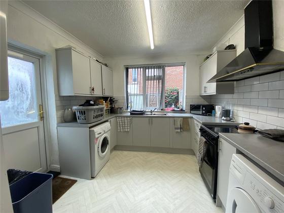 5 bedroom student house in Southsea, Portsmouth