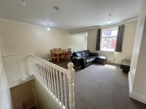 2 bedroom student apartment in Westcotes, Leicester