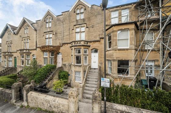 6 bedroom student house in Southdown, Bath
