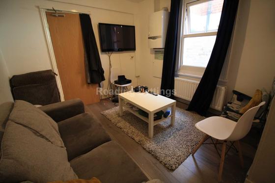 6 bedroom student house in City Centre, Reading