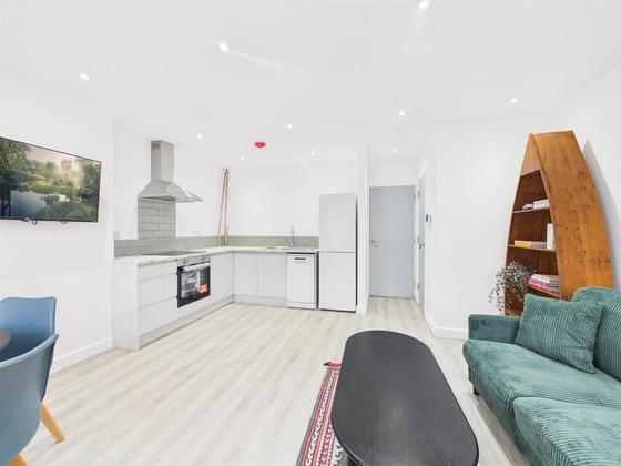2 bedroom student house in Golden Triangle, Loughborough