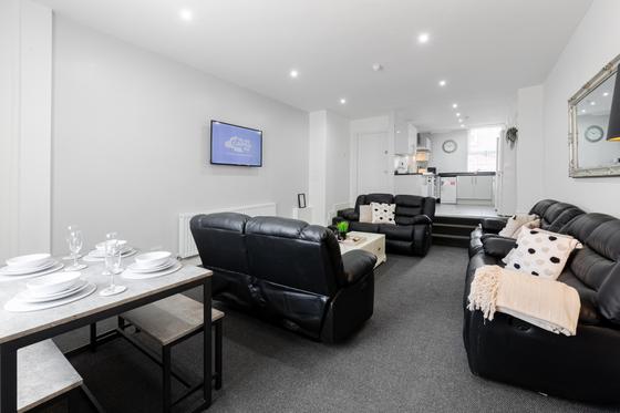 8 bedroom student house in Kensington, Liverpool