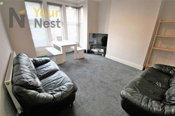 6 bedroom student house in Headingley, Leeds