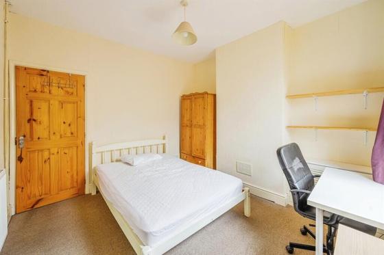 3 bedroom student house in Ashbourne Road, Derby