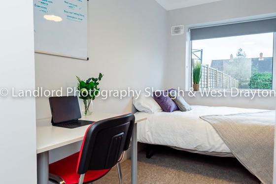 1 bedroom student house in Guildford, Surrey