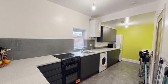 4 bedroom student house in Selly Oak, Birmingham