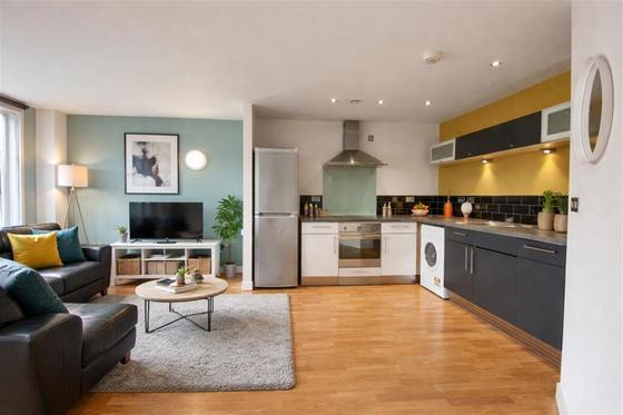 2 bedroom student house in City Centre, Sheffield