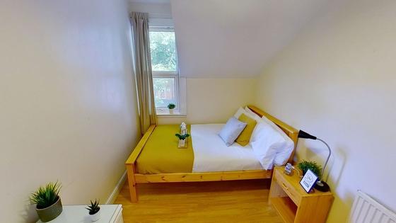 1 bedroom student house in City Centre, Nottingham