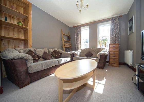 3 bedroom student house in New Town, Edinburgh
