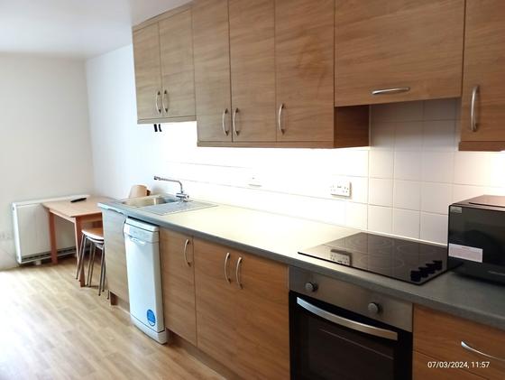 4 bedroom student apartment in Stanmore, Winchester