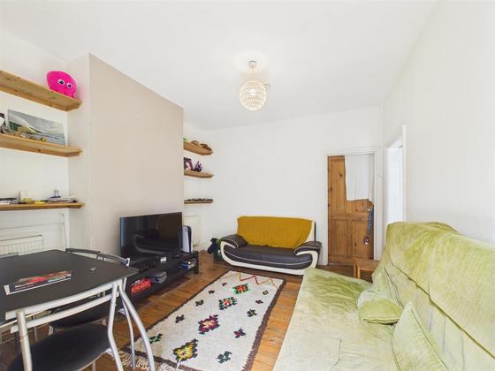 3 bedroom student apartment in Streatham, London