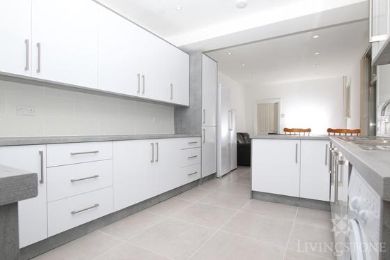 5 bedroom student house in Clarendon Park, Leicester