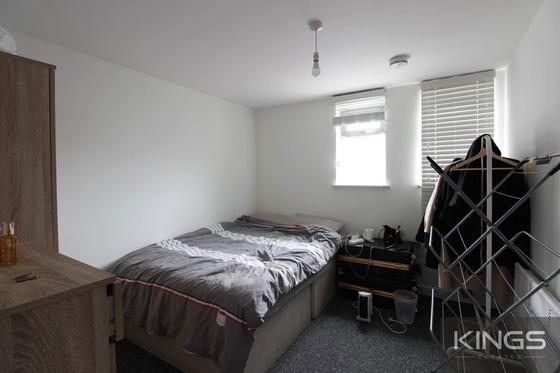 1 bedroom student apartment in Portswood, Southampton