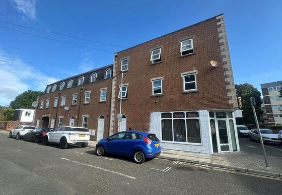 2 bedroom student apartment in Southsea, Portsmouth