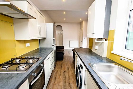 5 bedroom student house in City Centre, Loughborough