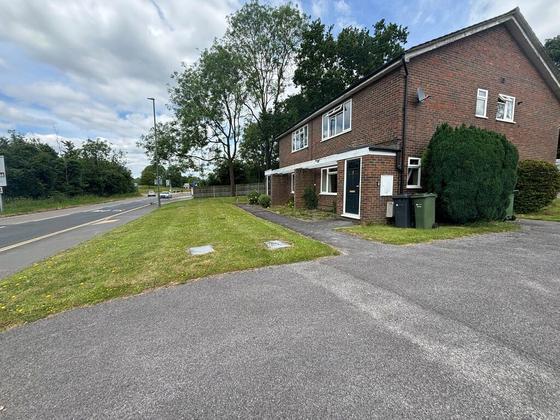 1 bedroom student apartment in Guildford, Surrey