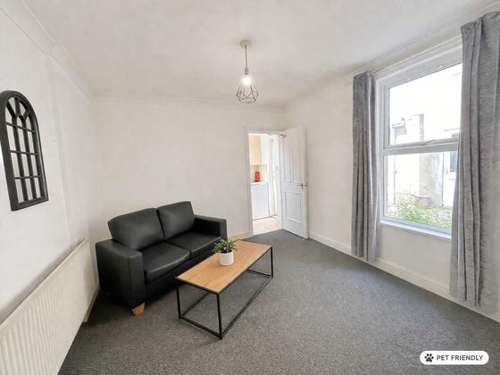 1 bedroom student apartment in Cathays, Cardiff