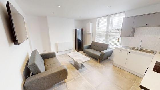 1 bedroom student house in Cotham & Kingsdown, Bristol
