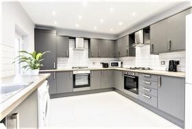 4 bedroom student house in Newland, Hull