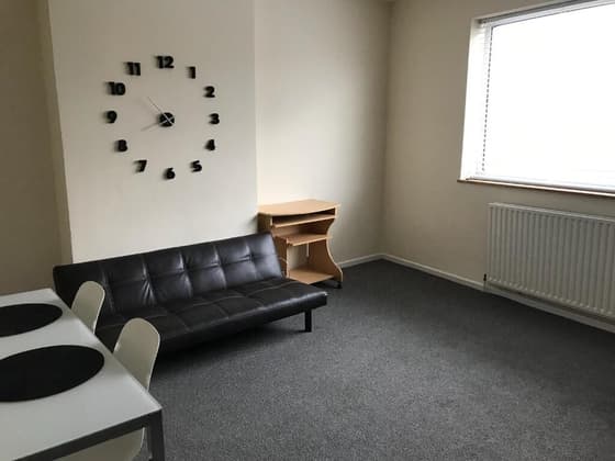 3 bedroom student apartment in Southsea, Portsmouth