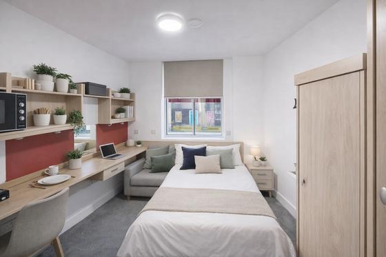 1 bedroom student apartment in City Centre, Coventry