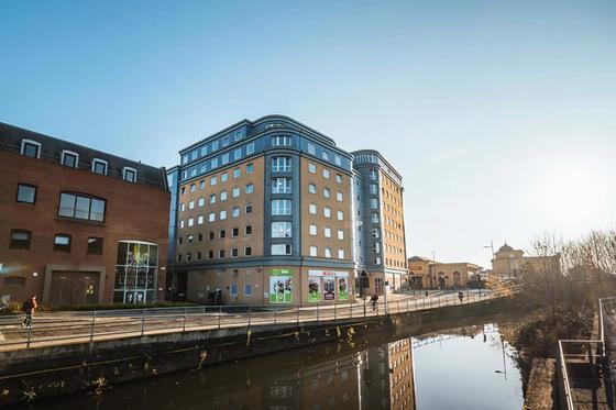1 bedroom student apartment in High Street, Lincoln